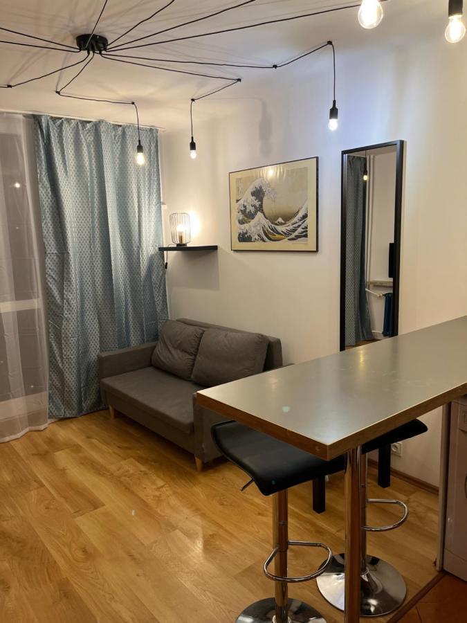 Murano Apartaments Atrium Варшава Екстериор снимка